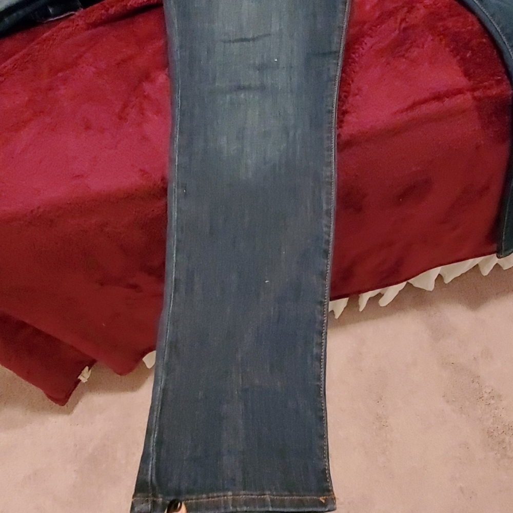 Jeans - Picture 2 of 4